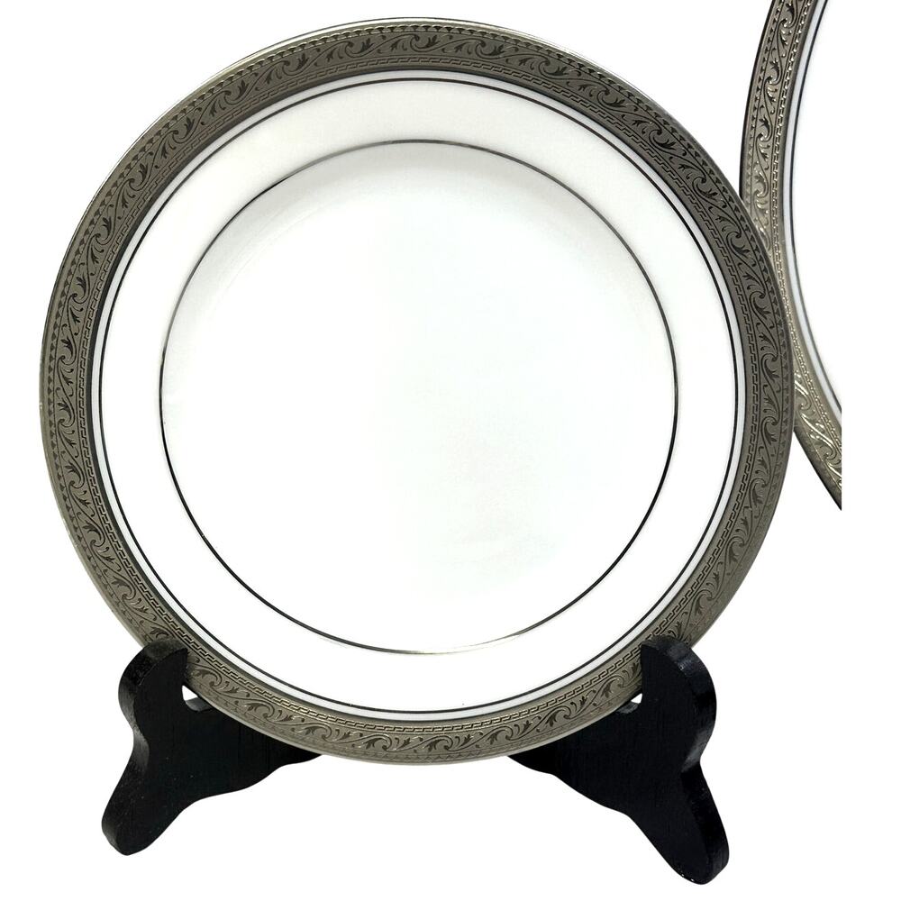 Noritake Legendary Crestwood Platinum 4166 Fine China 5-Piece Place Setting - Picture 4 of 10